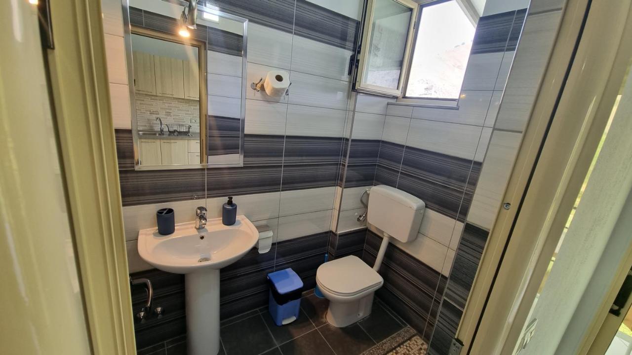 Anmaor Hotell Qeparo Exteriör bild